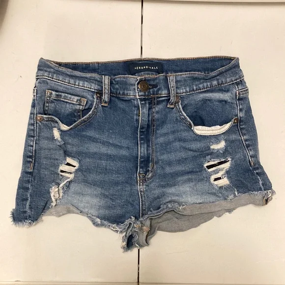 Aeropostale Aero Cheeky Short Women’s Sz. 10 - Picture 1 of 3